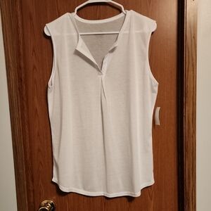 Classic White Sleeveless Blouse